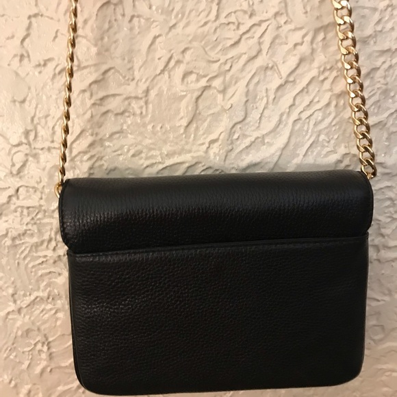 Michael Kors New Without Tags Leather Crossbody Bag. Includes Dustbag. - Picture 8 of 15